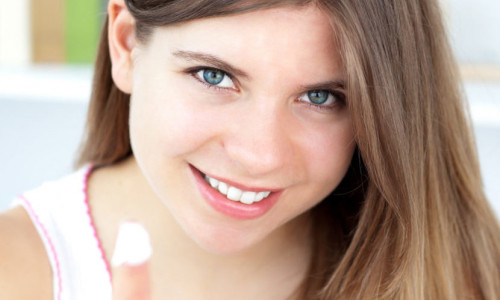 Despre colagen. Beneficii și utilizare în cosmetice sau creme antirid