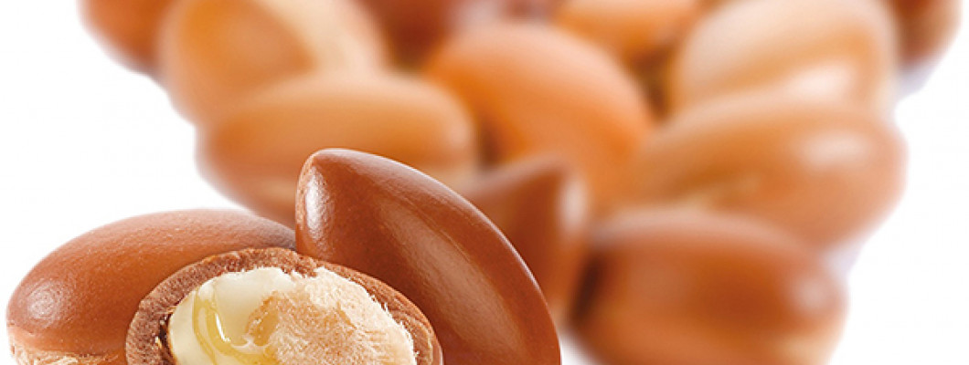 Uleiul de argan – „aurul viu” din livezile Marocului Uleiul de argan – „aurul viu” din livezile Marocului
