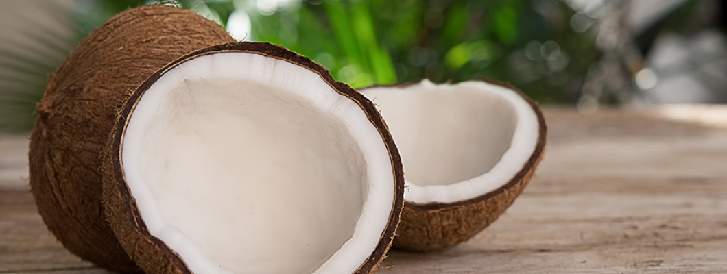 Coco Loco – O rețetă de hidratare cu unt de cocos bio Coco Loco – O rețetă de hidratare cu unt de cocos bio